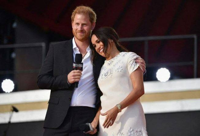 Kraliyet ailesinde yeni bomba! Meghan Markle’nin twerk videosu sızdı, ortalık yine karıştı - Resim: 23